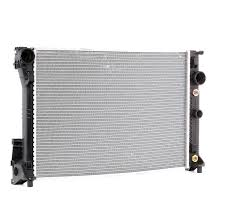 W204 RAIDIATOR 320/350/63AMG
